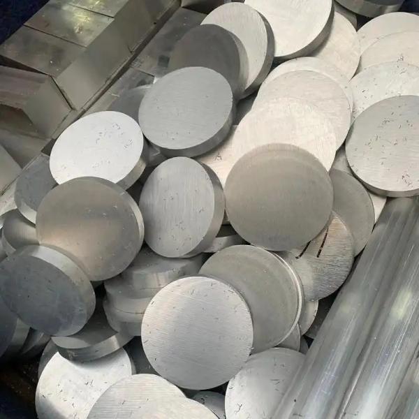 Aluminium Alloy Round Bar 6061 6063 6101 Aluminum Rod 3mm-500mm A6061 T6 High Weldability Aluminum Solid Rod