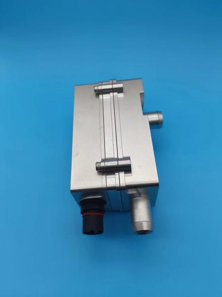 PTC Heating Engine Coolant Preheater 220V 500W Easy Installation