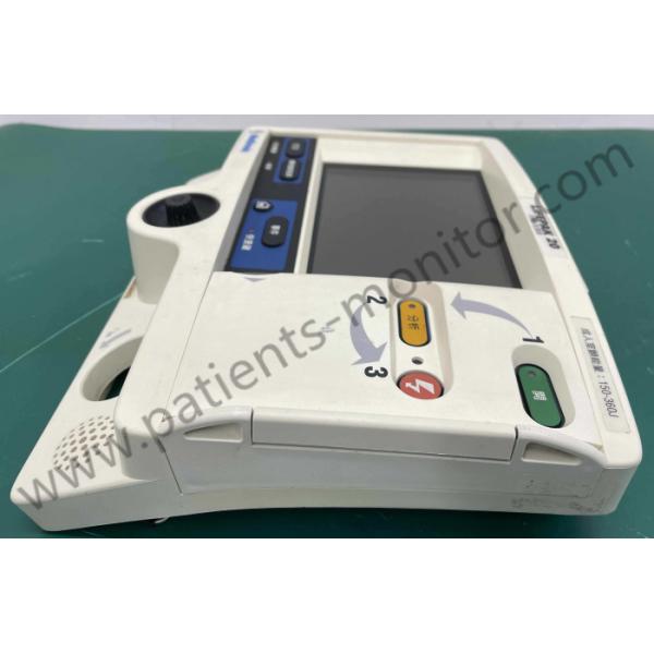 Экранный дисплей дефибриллятора Med-tronic Lifepak20 LP20 собирает с фронтом - случаем панели передним