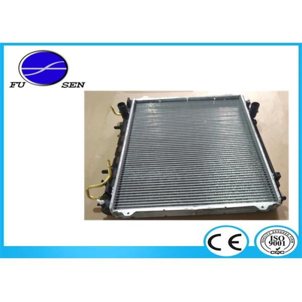 Water Cooled Hyundai Car Radiator For Hyundai TERRACAN 2.9D PA 510*568*26mm