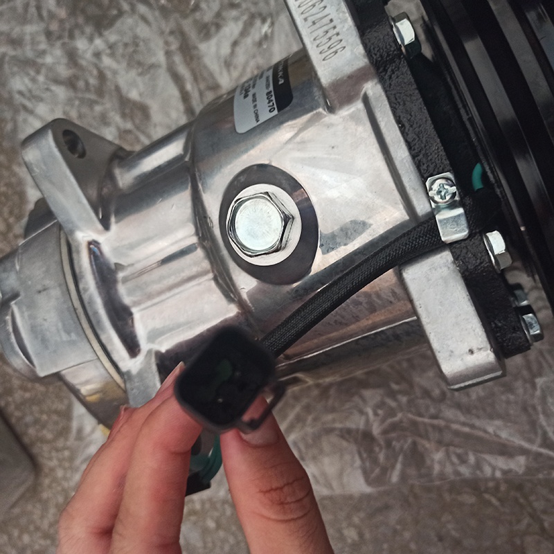 Excavator EC210 Air Conditioner AC Compressor 14649606 VOE14649606 for Excavator AC Parts