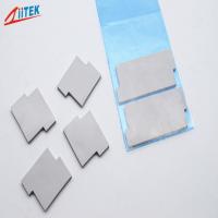 Isolation par remplissage de la couche de refroidissement par coussin thermique hautement conducteur en caoutchouc de silicone Pour le processeur