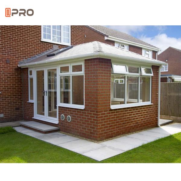 Decore grupos da mobília o Sunroom 14x22 de quatro estações com chaminé