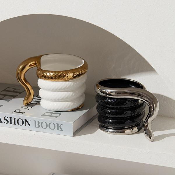 Multi-Colored Unique Shape 3D Ceramic Tea Mug Wear Resistant