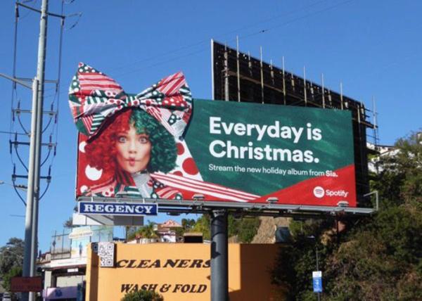 Digital P6 Outdoor LED Billboard High Brightness 6000cd/sqm For Commercial Advertising