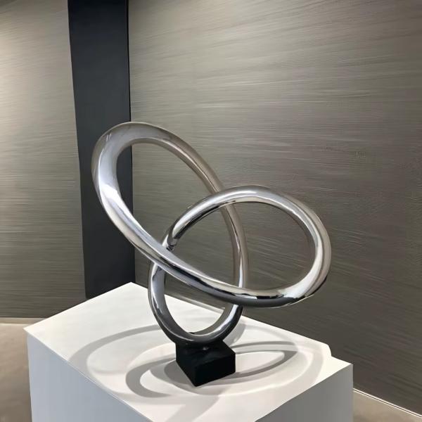 Sculpture en acier inoxydable magnifique œuvre d'art pour votre salon bureau ou galerie