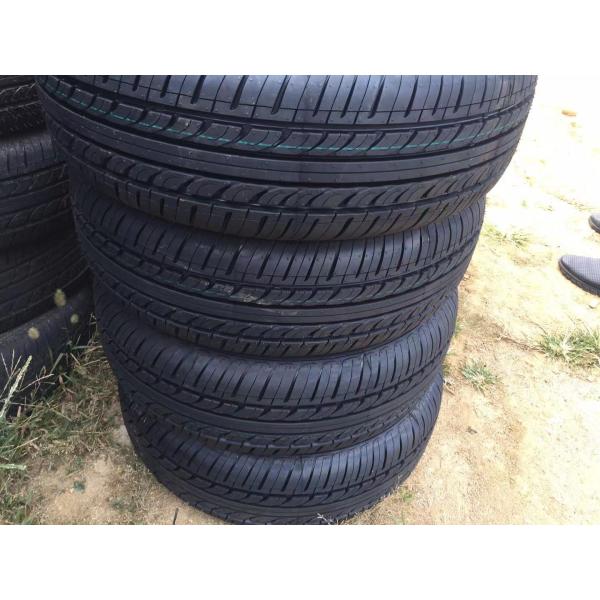 Passenger Car Radial Tire 31*10.5R15
