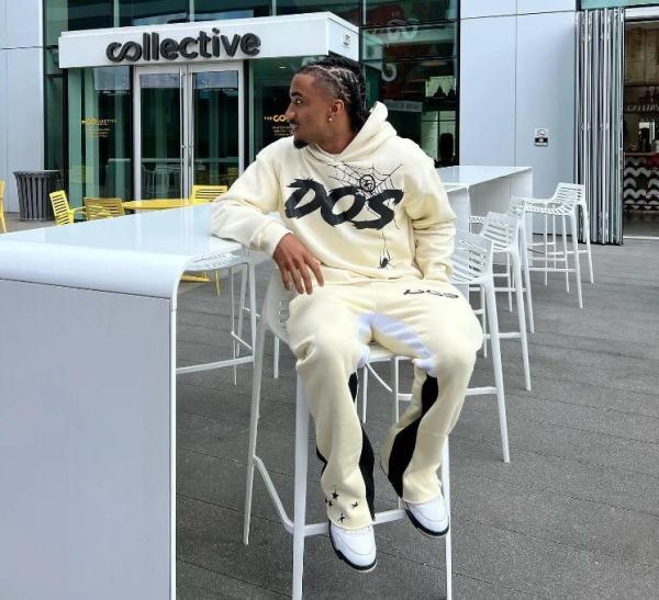 2 Pieces Casual Tracksuit ODM 100% Cotton Plain Dyed For Men