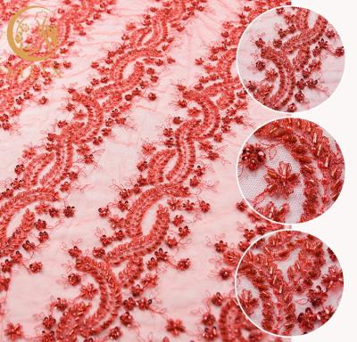 Comprimento feito a mão bordado vermelho frisado do laço 91.44cm solúvel em água