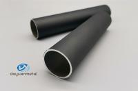 El negro anodizó la tubería de aluminio del cuadrado sacó Alu6063 T5 de alta resistencia