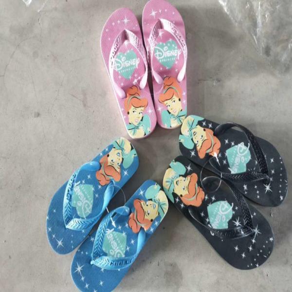 Cute Printed Little Girls Slippers Princess Design Flip Flop Slippers For Girls