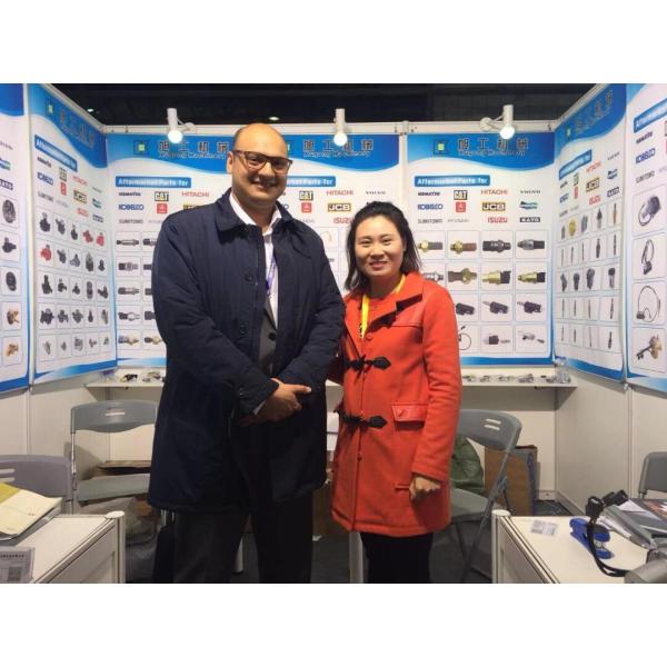 Crawler  Excavator Final Drive KWA0017  700 Excavator Travel Motor Assy