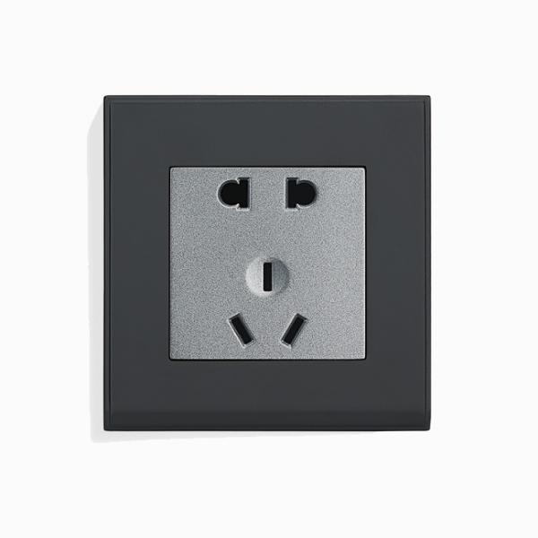 90mm 86mm Brass Switches And Sockets For Washroom Bedroom OEM Support