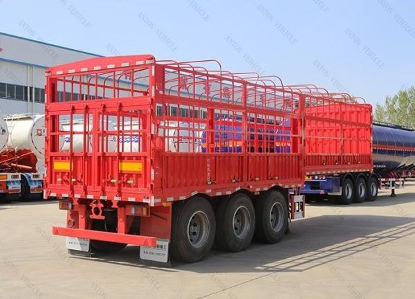Supply Tri Axles Livestock Animals Fence Cargo Semi Truck Trailer with Air Suspension