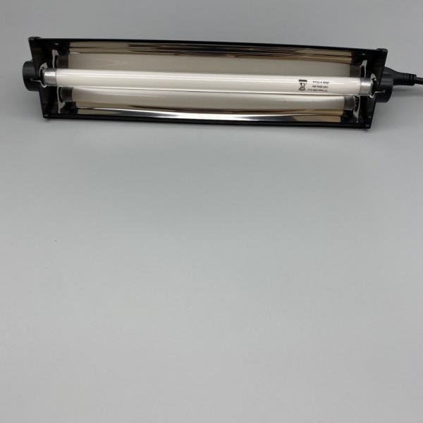Black 24W T5 HO UVB Fixture 6000H T5 10.0 Uvb 22 Inch For Reptile