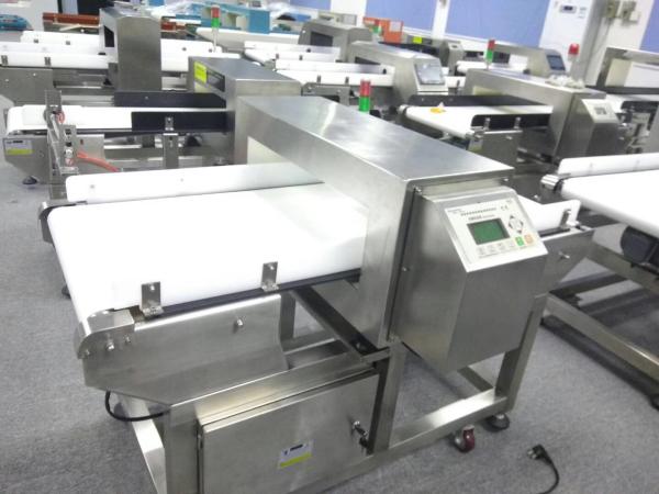 Detector de metais do produto comestível de padrão europeu com rejeitador do empurrador