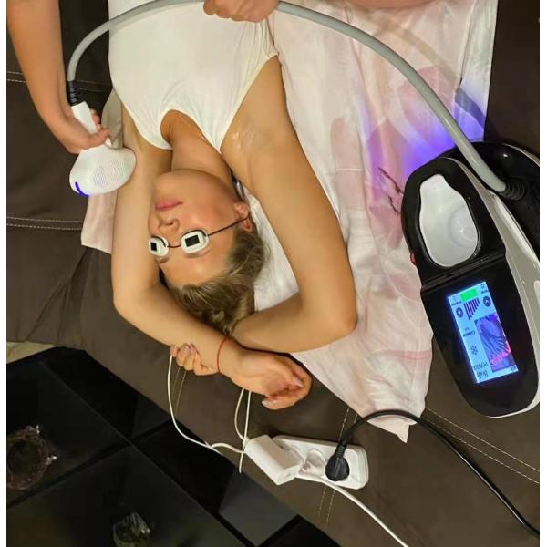 Мини-машина для ухода за кожей с диодной лазерной эпиляцией длиной волны 808 1064 755 нм