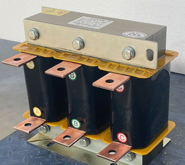 HY-020039 CKSG-1.7/0.45-7 Capacitor Reactor | 1.7A 450V Harmonic Filter