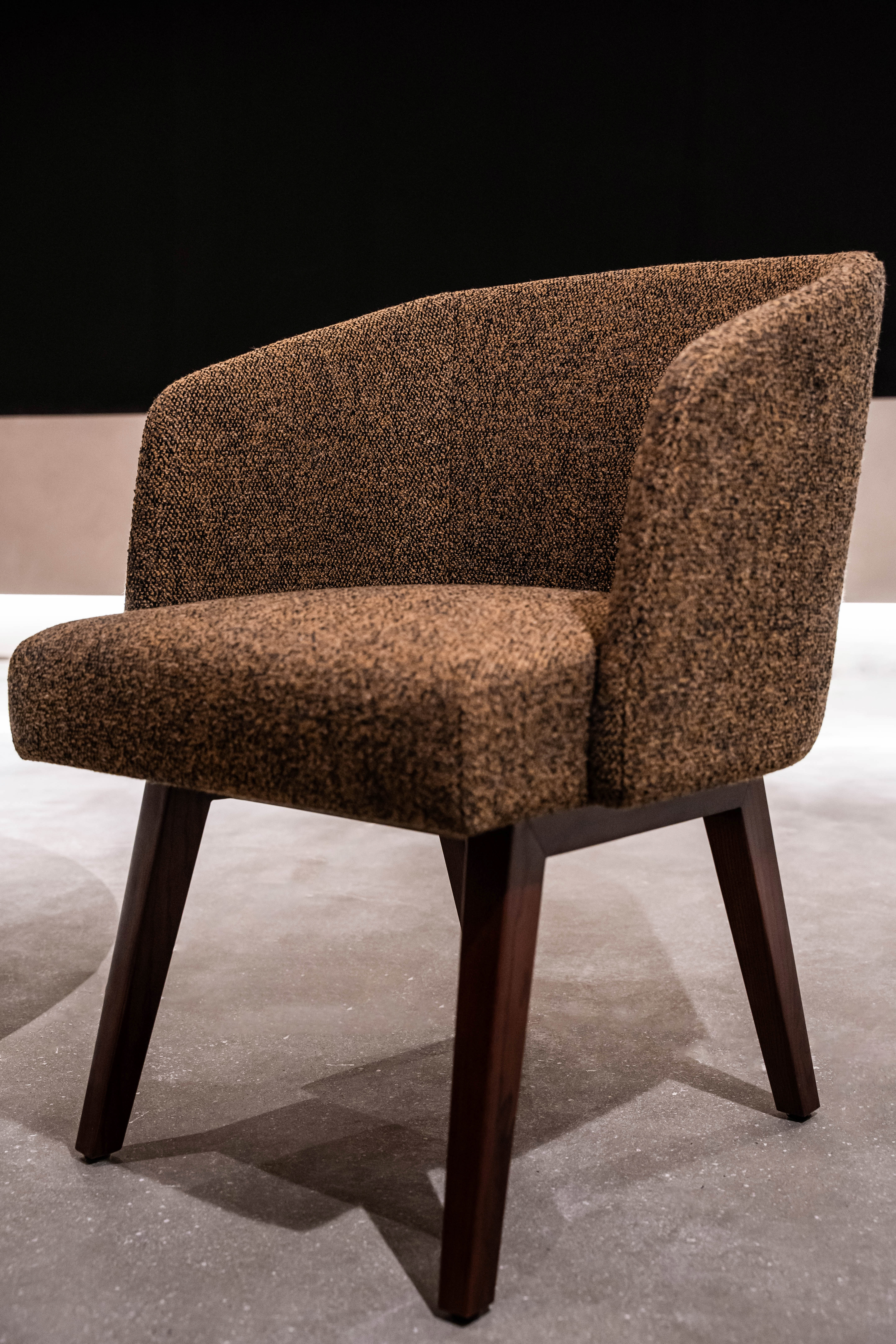 Home‑use Brown Bouclé Fabric Dining Chair, Modern Barrel Upholstered Chair with Dark Solid Wood Legs for Dining Room & Living Room