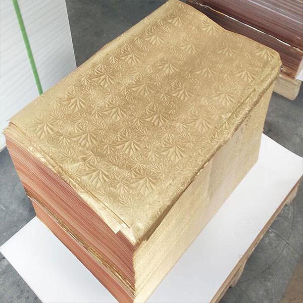 250GSM Art Craft Paperboard 50*70 Cm Mirror Paper Board Espessura e tamanho personalizados Papel metálico laminado de prata / ouro