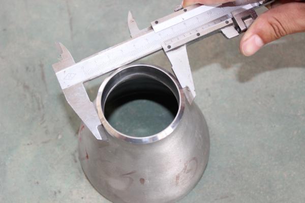 OEM ODM Stainless Pipe Reducer High Pressure SCH10 SCH20 SCH30