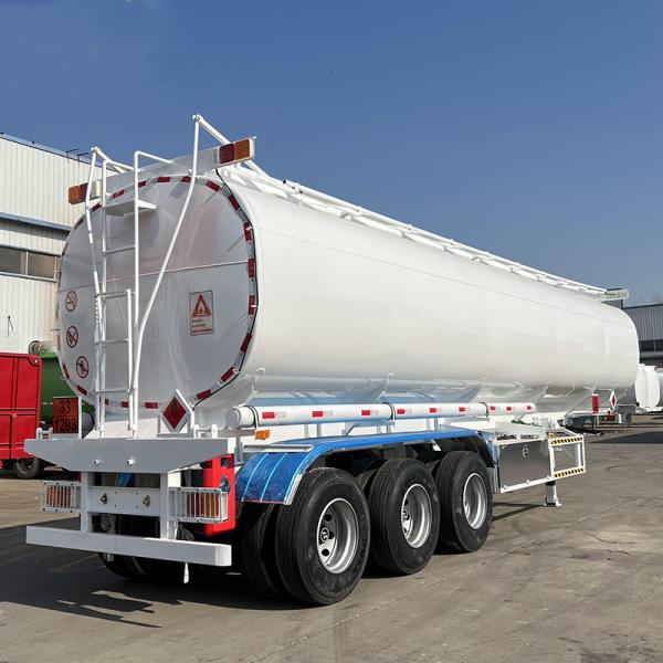 3 Axle Carbon Steel Tank Semi Trailer with 45 000 Liter Capacity and 5 Optional Cabins