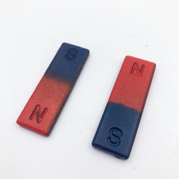 Ímã azul vermelho da ferrite da pintura Y30 da vária forma para a escola