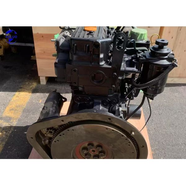 A Classic Inline-Four Water-Cooled Vertical Diesel Engine 4TNE92 Engine for Forklift Excavator