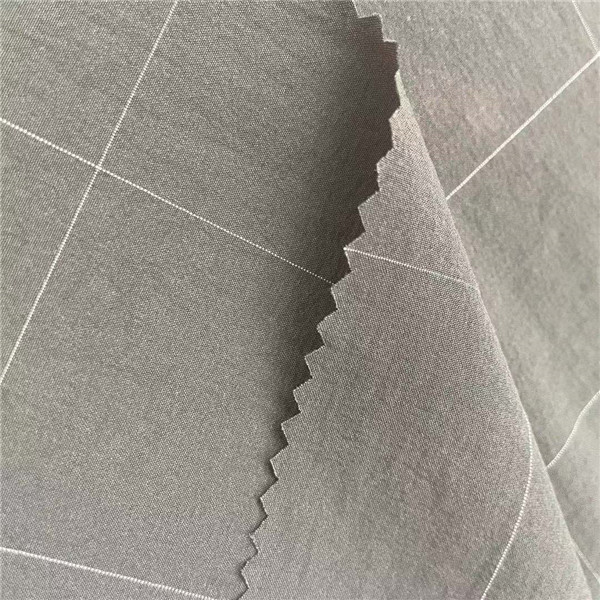 82% Nylon 10% Poly 8% 140gsm Spandex Sportswear Fabric Types Jersey Material Gray 40D