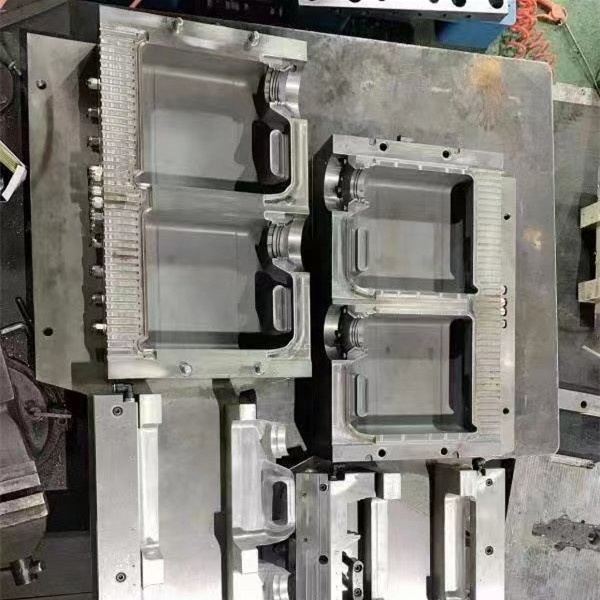 Injection Molding Injection Mold Manufacture Hot Runner Injection Mould for Drip Irrigation Agriculture