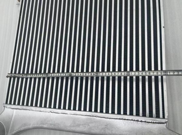 wg9719530281 wg9719530281/1 Sinotruk Howo A7 Truck Intercooler Year 2005-