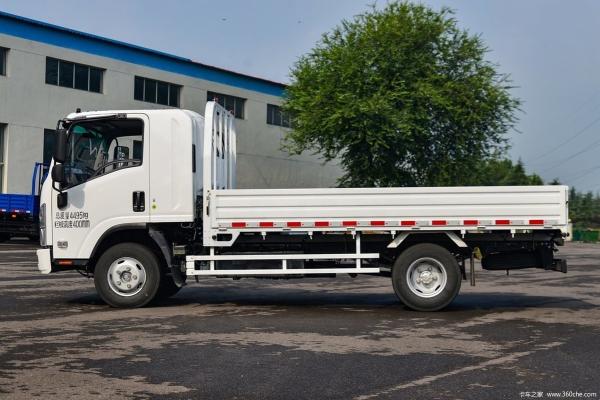 NEW ISUZU Mini Cargo Van Trucks 4X2 120hp RHD Diesel 5Ton 7Ton Light Duty M100 Small Cargo Truck for Sale
