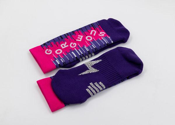 Antibacterial Cotton Athletic Basketball Socks Fashionable Anti Sweat Socks