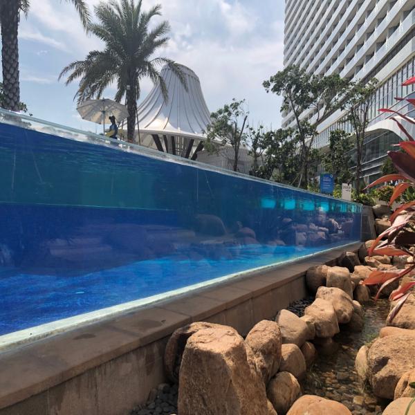 Villa Pool Outdoor Edge to Edge Tempered Fiberglass Pool Glass Swimming Pool Wall