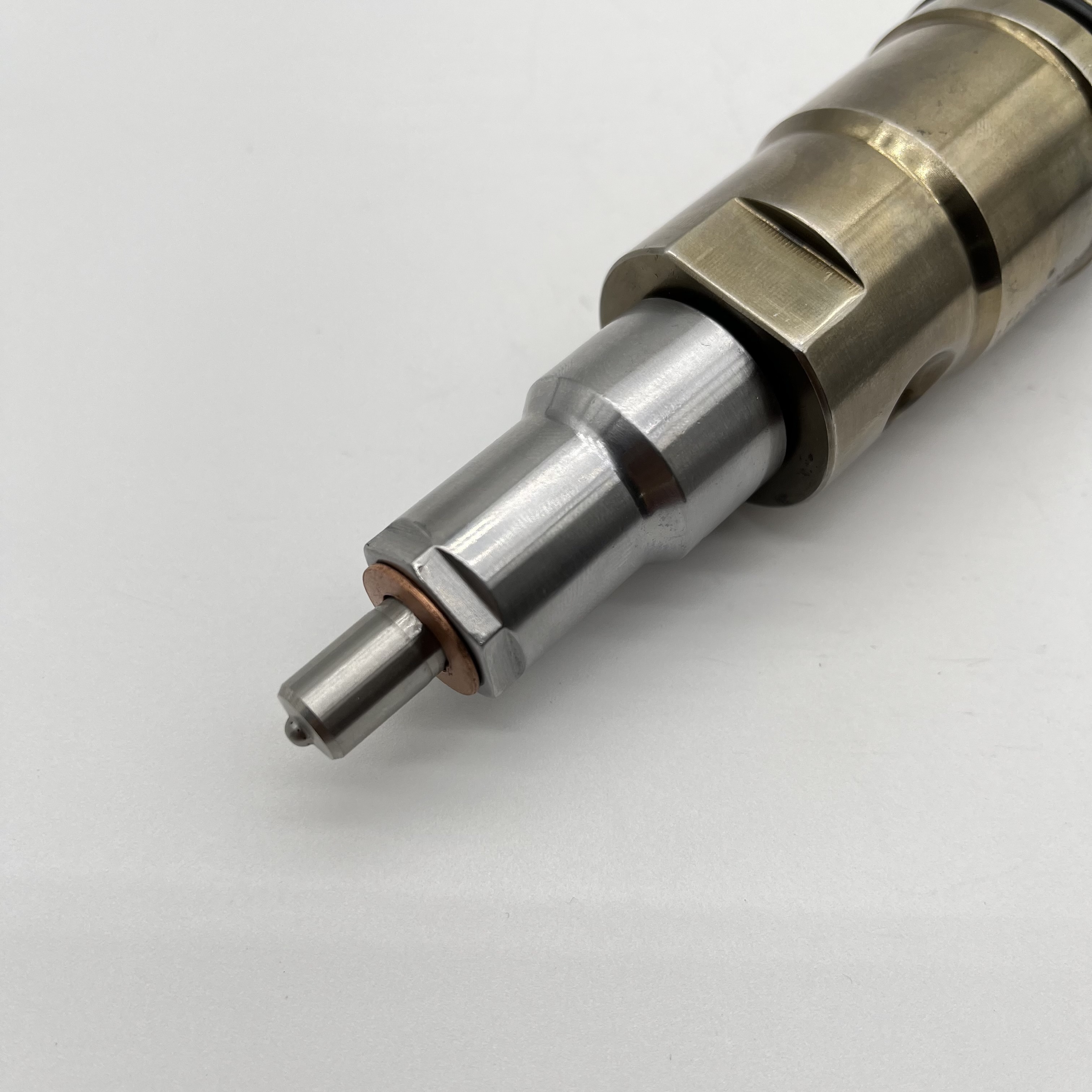2086663 Cum-Mins XPI High Pressure Cr Injector For ISX15 QSX15 X15 Heavy Duty Diesel Engine