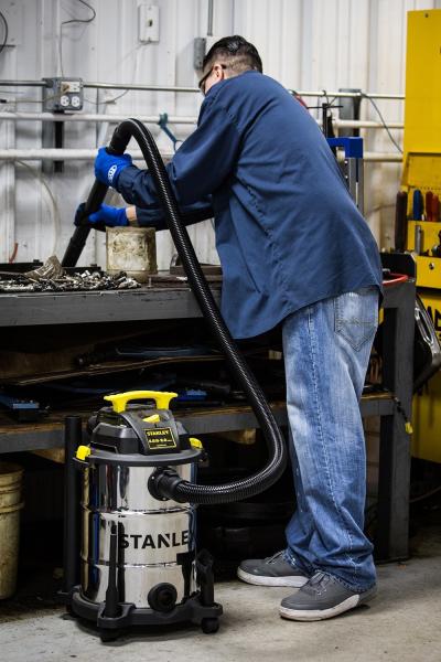 Silver Stanley Wet Dry Vacuum Cleaner 8 Gallon 4HP Stainless Steel SL18117