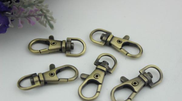 Favourable price hot products 4 color zinc alloy metal 10 mm lobster claw snap hook for sling bag