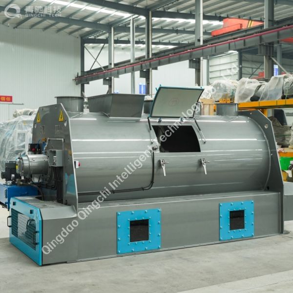 dry powder mixer
