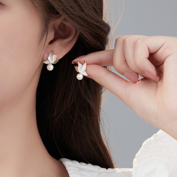 Fashion Maple Leaf Pearl Earring 14K Gold Plated Flower Studs 925 Silver Needle Hypoallergenic Butterfly Earrings
