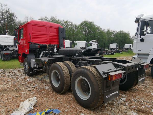 25 - 60 Tons 6x4 F3000 Shacman Tractor Truck Air / Hydraulic Braking System