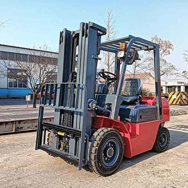 2000kgs Gasoline Forklift Truck Japanese NISSAN GK21 Forklift Counter Balance