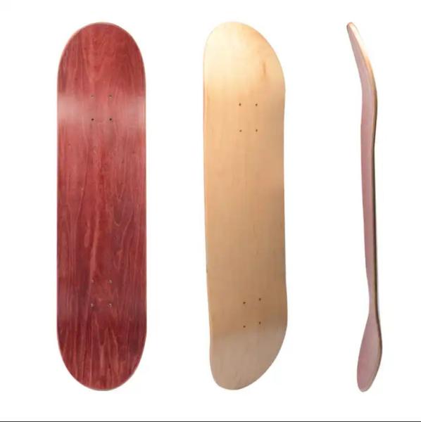 High Performance 7 Ply Maple Skateboard Street Cruising Skateboard Sleek Design