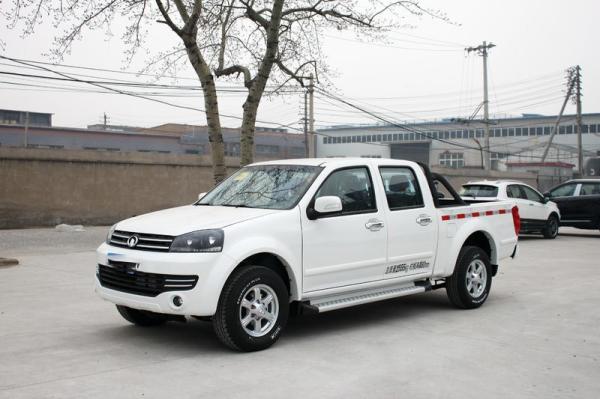 Camionetes resistentes do Grande Muralha 100KW 4000rpm com 4 assentos