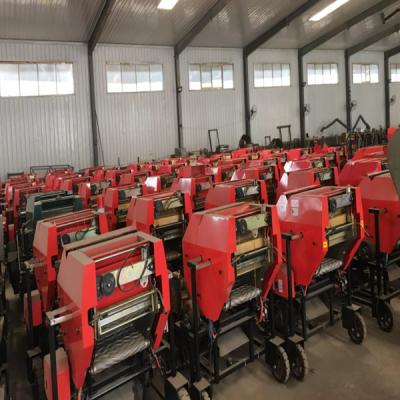 motor de diesel pequeno da altura da máquina 2.8m da prensa e do envoltório da ensilagem 15hp