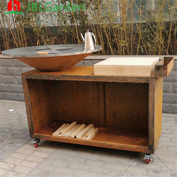 1330*500*1000mm Steel BBQ Grill With Table Wood Charcoal BBQ Grill Weather Proof