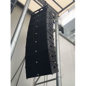 Line Array Speakers