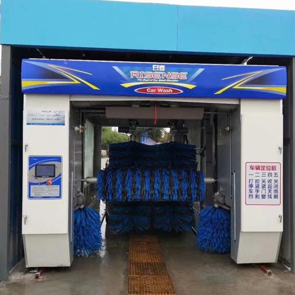 6200*3800*3440mm Tunnel Car Wash Machine With 80-110L Water Consumption