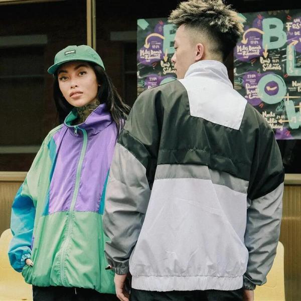 Latest Design Pullover Windbreaker Jackets Black Color Loose