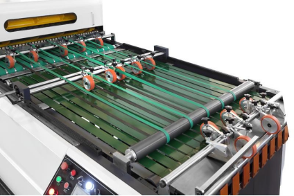 JIGUO ZWC-1400-6 Paper Sheeter Cutter Machine, Reference weight of cutting paper:50-500g/m2,Max.Diameter of paper:1650mm(65〃)Max,Maximum cutting speed:300cuts/min