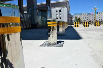 Poste de amarração hidráulico concreto automático do estacionamento de veículo da alta segurança do construtor da estrada